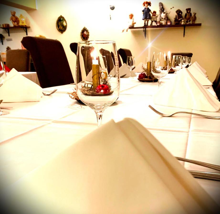 Restaurant Und Pension Zur Puppenstube Stolpen Kültér fotó