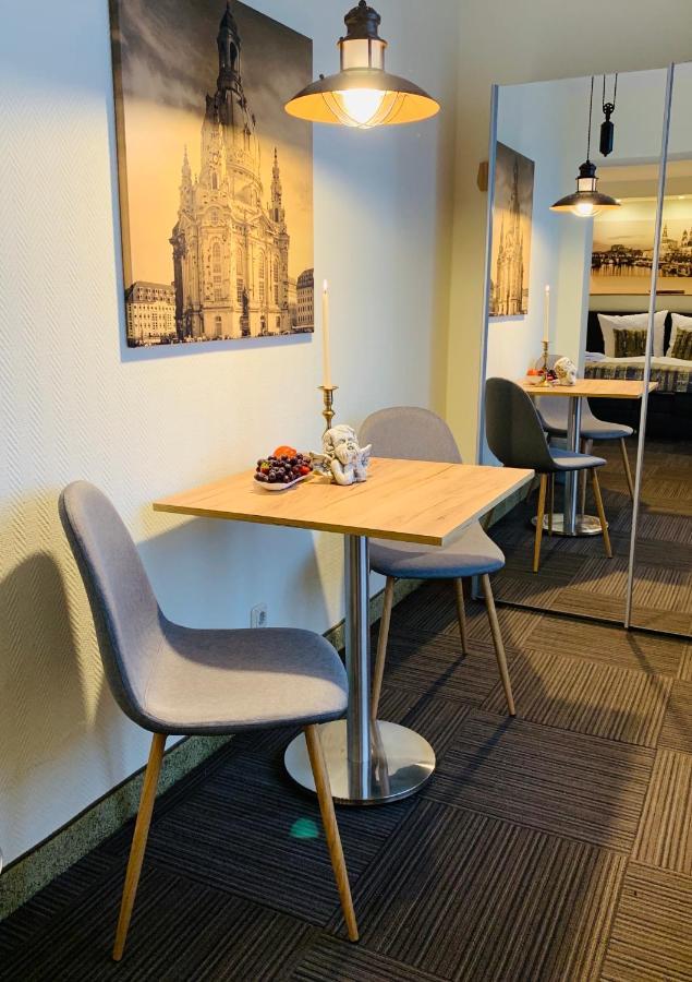 Restaurant Und Pension Zur Puppenstube Stolpen Kültér fotó